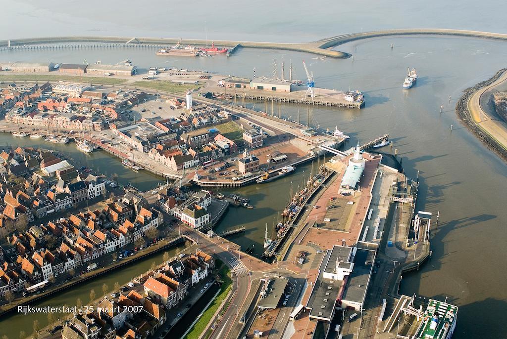 De Grote Sluis Harlingen Exterior foto