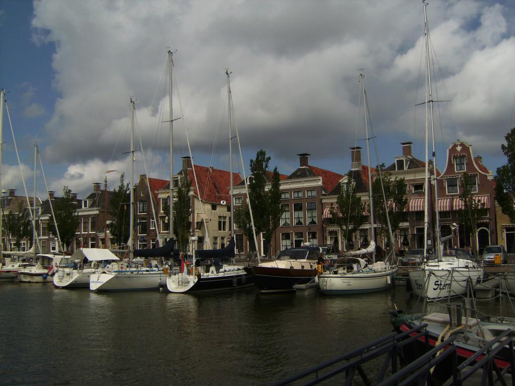 De Grote Sluis Harlingen Exterior foto